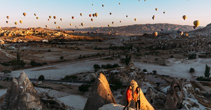 Kapadokya Balon Turu Deneyimi İçin Araç Kiralamanın Önemi ve Rotalar